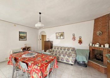 Independent house Via Crescentino, Vische - photo 24