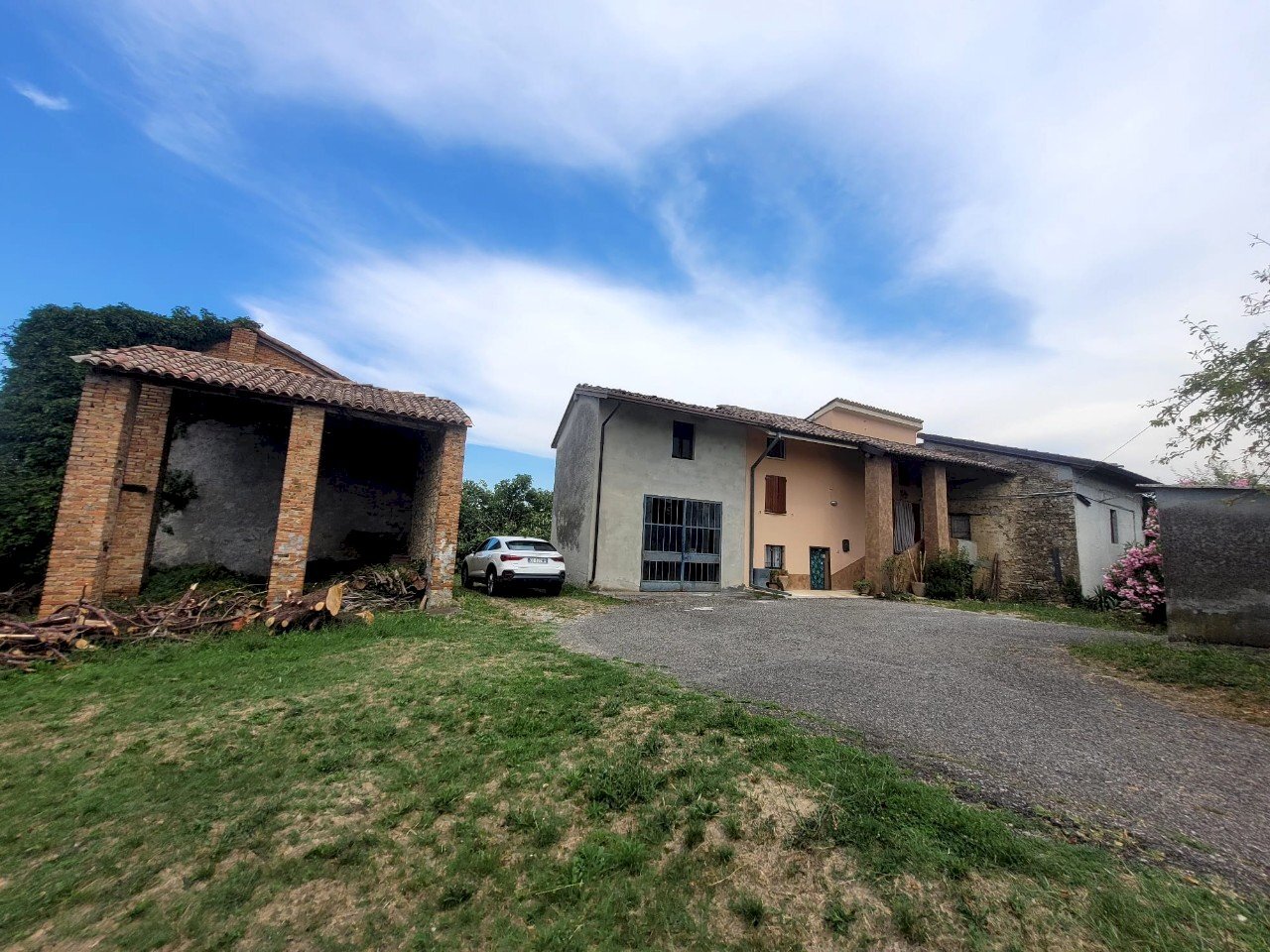 Agricultural land Gropparello - photo 1