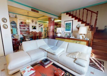 Villa Via Nuova Di Crevari, 169
Voltri, Genova (neighborhood Voltri) - photo 14