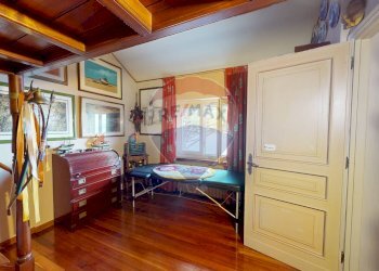 Villa Via Nuova Di Crevari, 169
Voltri, Genova (neighborhood Voltri) - photo 37