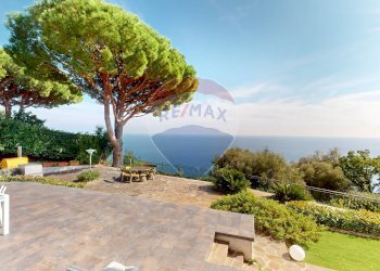 Villa Via Nuova Di Crevari, 169
Voltri, Genova (neighborhood Voltri) - photo 55
