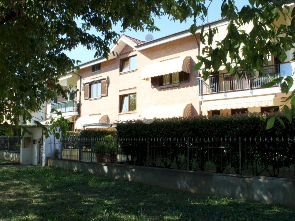 Three-room apartment Via pavese, Pianezza - photo 1