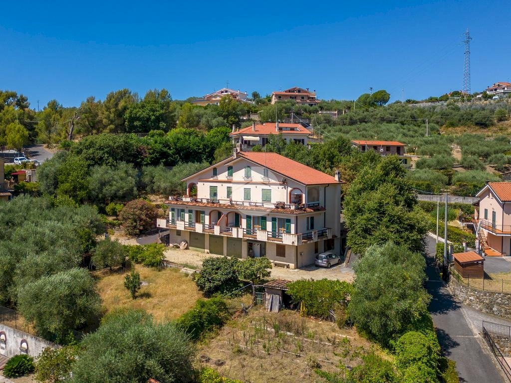 Four-room apartment Via gioiosa, Imperia - photo 1