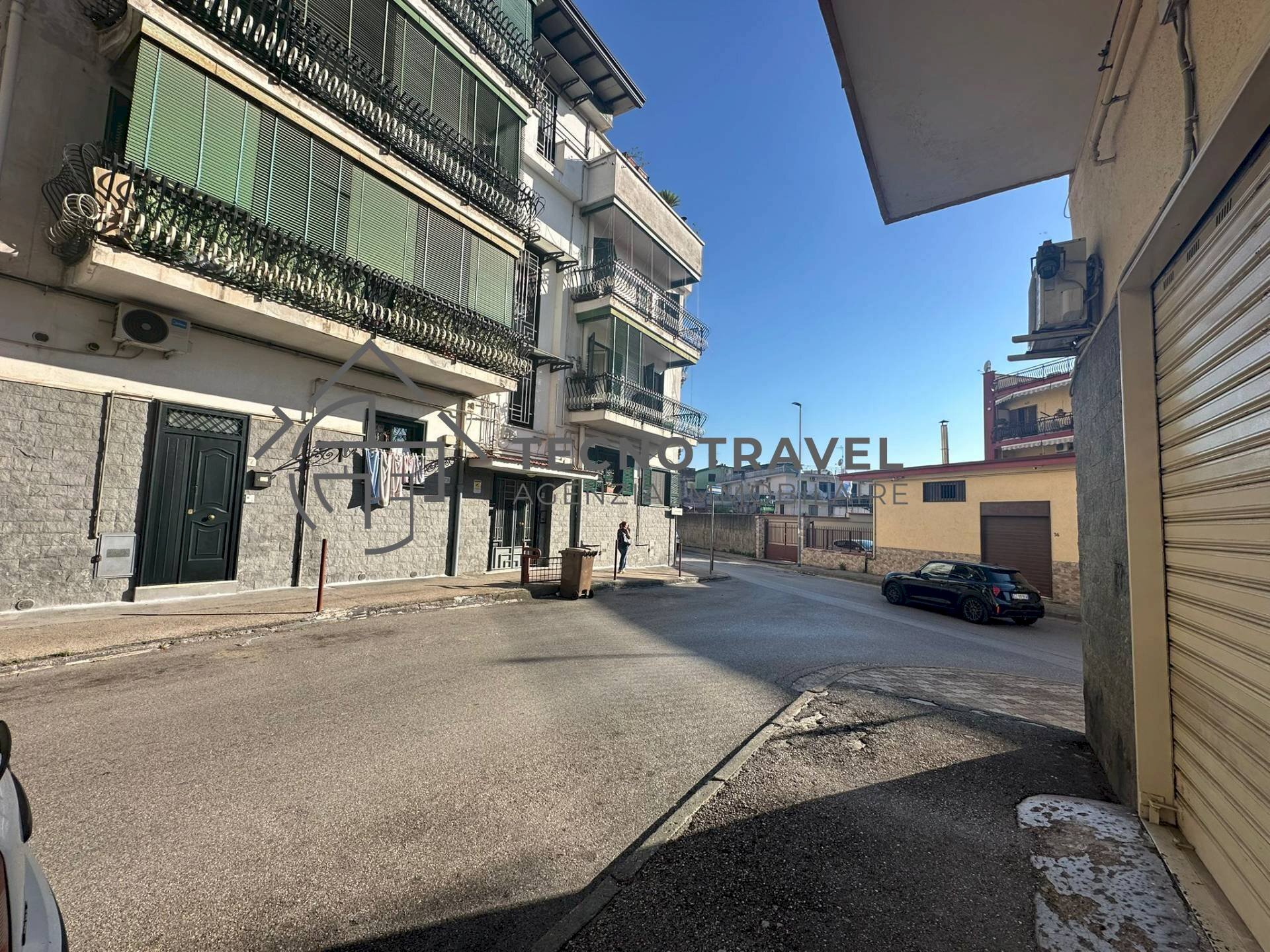 Foto 3 - Commercial Premises via de santis
 
1, Casoria - photo 3