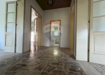 Hall / corridoio - Casa semi indipendente Colledimezzo - foto 24