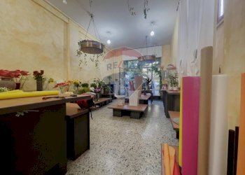 Ricezione / Lobby - Locale Commerciale Viale Cappuccini
 
96, Lanciano - foto 8