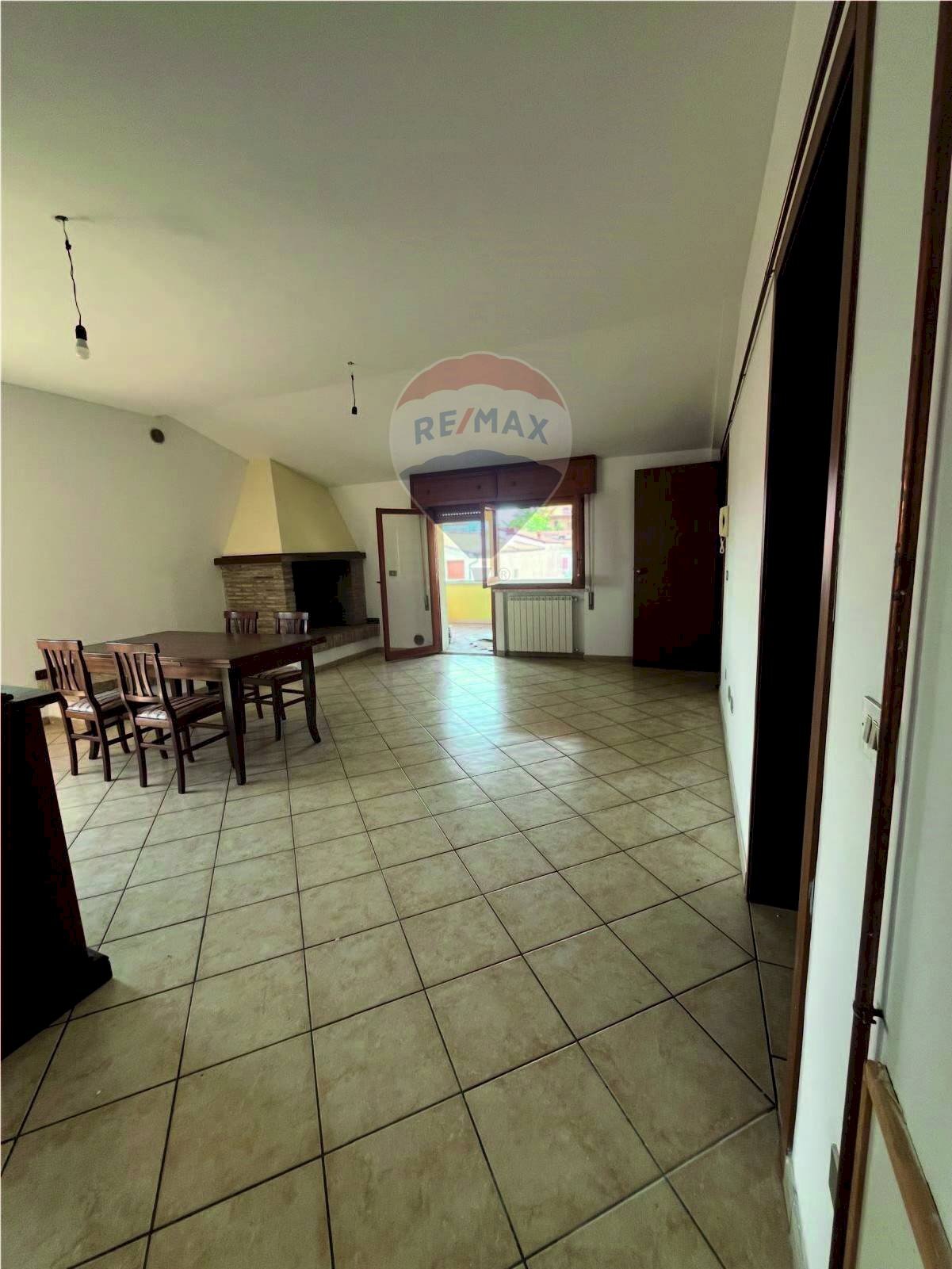 Sala da pranzo - Quadrilocale Via Martelli Di Matteo
 
snc, Paglieta - foto 1