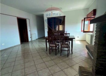 Sala da pranzo - Quadrilocale Via Martelli Di Matteo
 
snc, Paglieta - foto 4