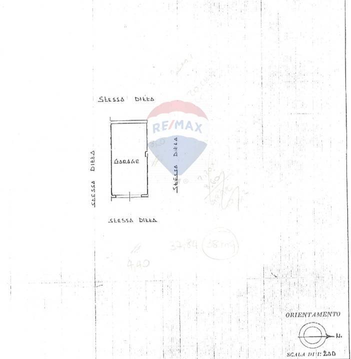 Pianta 2D - Box Via Stazzone
 
15, Aci Sant'Antonio - planimetria 1