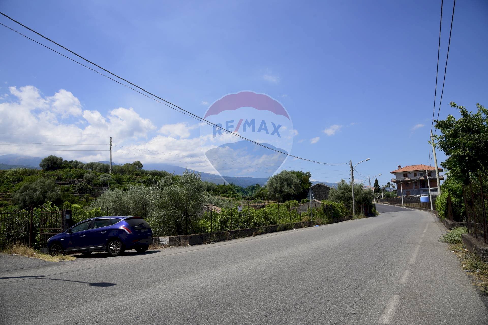 Vista delle montagne - Terreno agricolo Via Carico
 
183, Acireale - foto 3