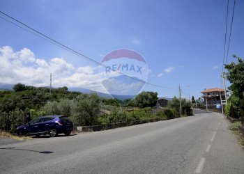 Vista delle montagne - Terreno agricolo Via Carico
 
183, Acireale - foto 3
