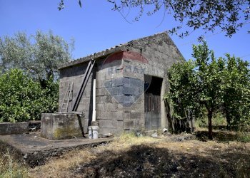 Casa all\'aperto - Terreno agricolo Via Carico
 
183, Acireale - foto 6