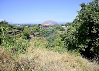 Vista delle montagne - Terreno agricolo Via Carico
 
183, Acireale - foto 34