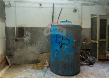 Dettagli - Quadrilocale Via Grotte Bianche
 
87, Catania - foto 11