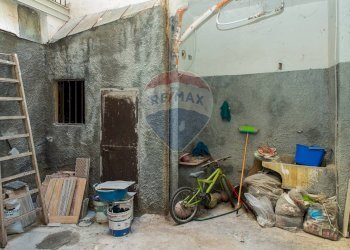 Terrazza - Quadrilocale Via Grotte Bianche
 
87, Catania - foto 13