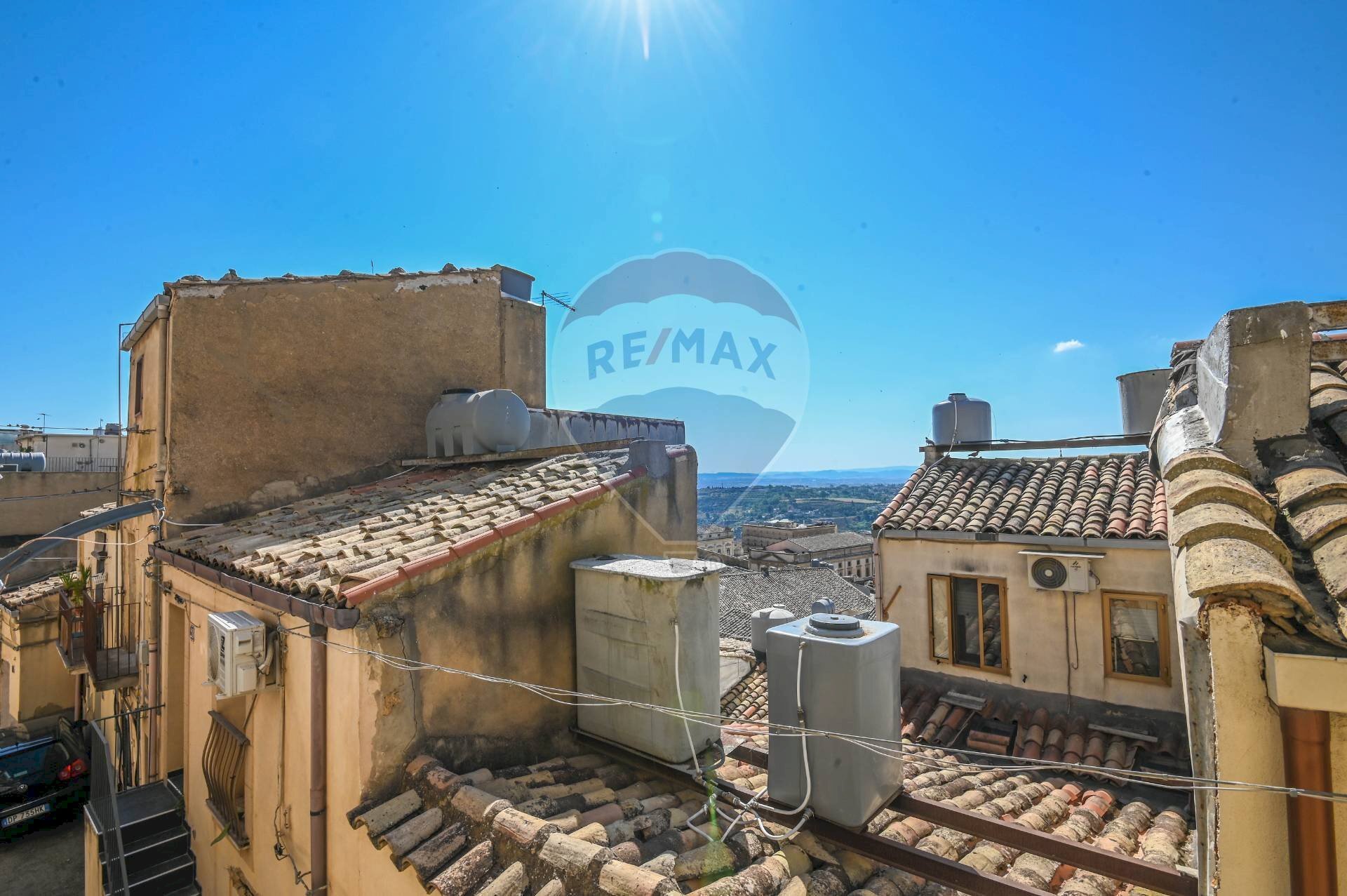 Edificio all\'aperto - Quadrilocale Via Ex Matrice
 
18, Caltagirone - foto 1