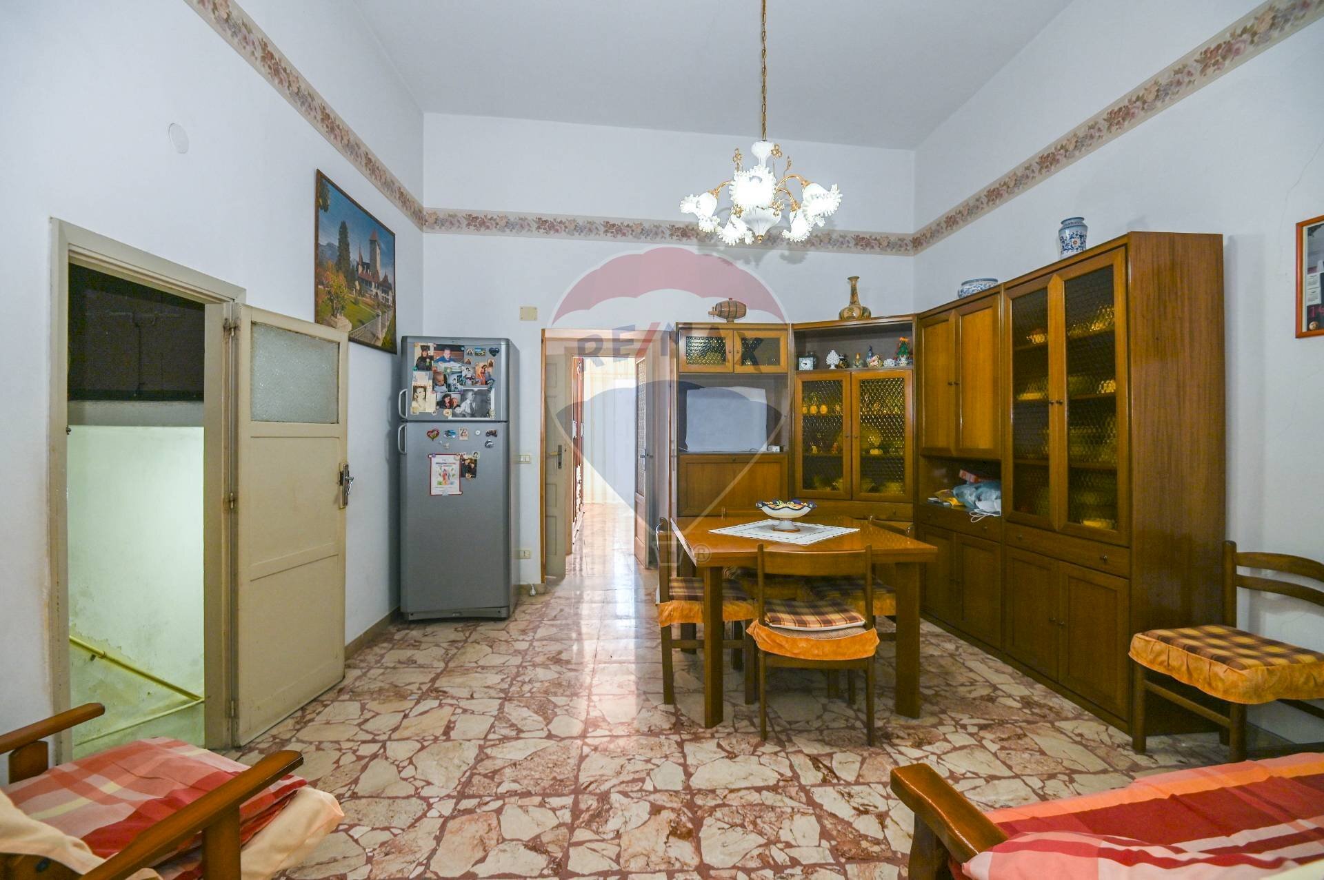 Sala da pranzo - Quadrilocale Via Ex Matrice
18, Caltagirone - foto 2