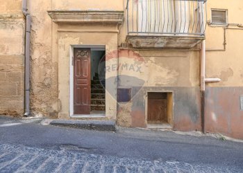 Edificio all\'aperto - Quadrilocale Via Ex Matrice
 
18, Caltagirone - foto 26
