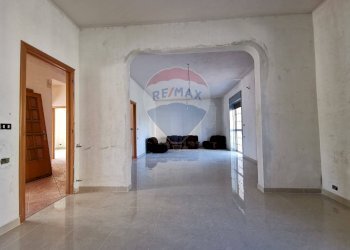 Stanza vuota - Villa Via Livenza
 
9, Catania - foto 23