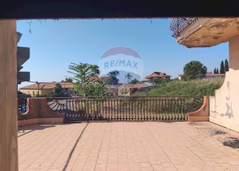 Terrazza - Appartamento Via Alessandro Volta
 
64, Santa Venerina - foto 2