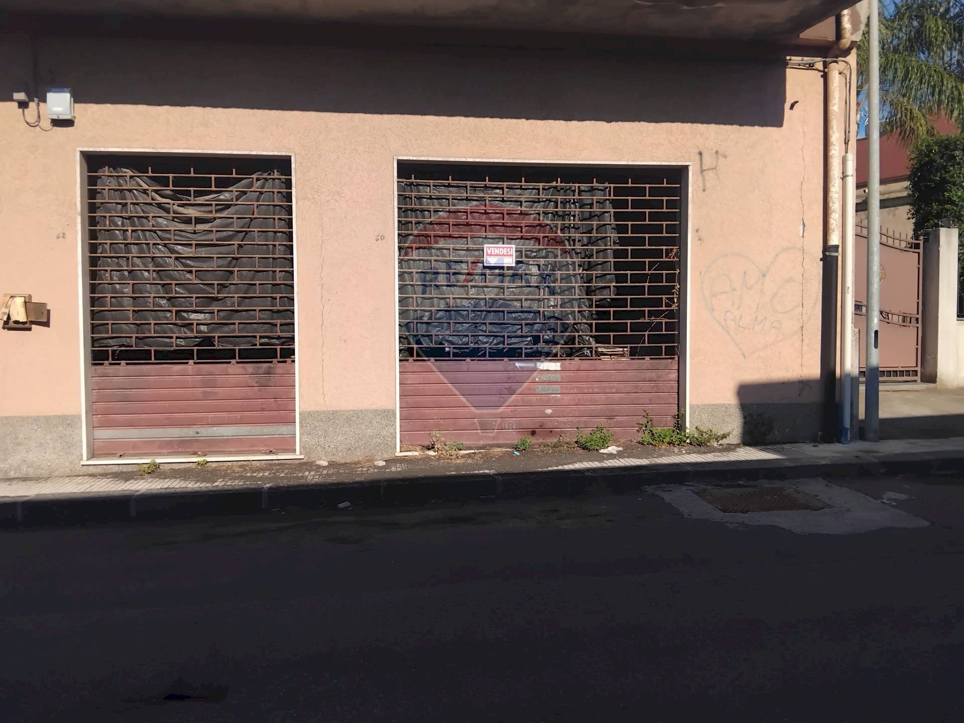 Edificio all\'aperto - Locale Commerciale Via Alessandro Volta
 
64, Santa Venerina - foto 2