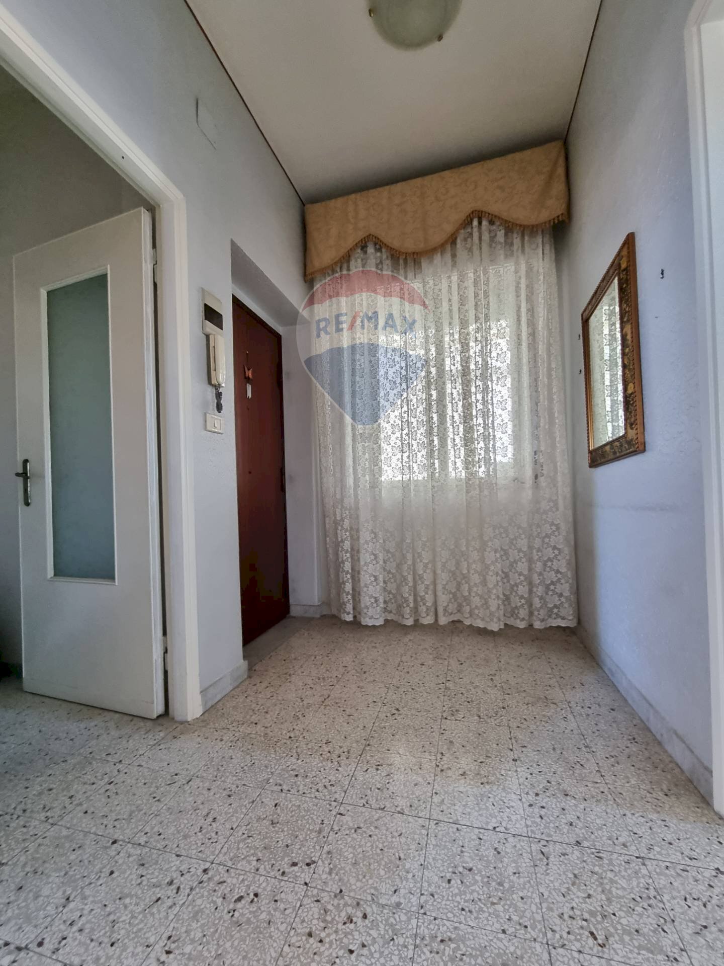 Stanza vuota - Trilocale via nervesa della battaglia
 
2A, Catania - foto 3