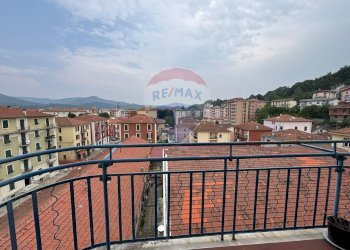 Balcone - Quadrilocale Cairo Montenotte - foto 1