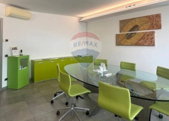 Ufficio - Office Via Case Sparse Europa
13, Nembro - photo 12