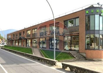 Edificio all\'aperto - Office Via Case Sparse Europa
13, Nembro - photo 39