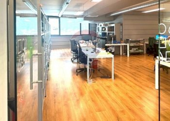 Ufficio - Locale Commerciale Via Case Sparse Europa
 
13, Nembro - foto 23