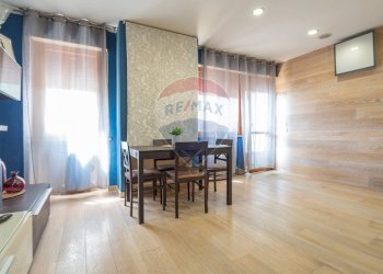 Sala da pranzo - Appartamento Via Degli Ernici
 
10, Chieti - foto 11