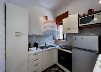 Cucina - Trilocale Via Nazario Sauro
 
28, Ischitella - foto 8