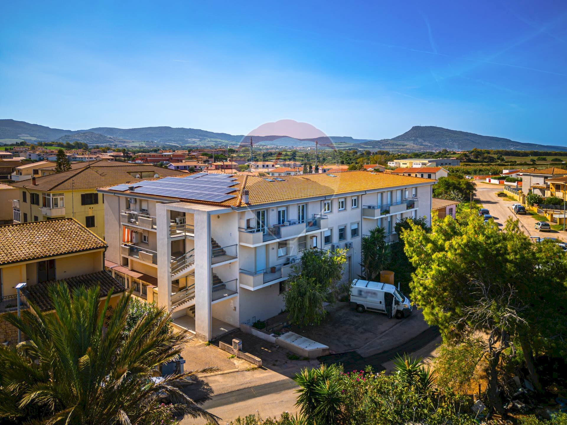 Edificio all\'aperto - Trilocale Via Giuseppe Parini
 
21, Valledoria - foto 1