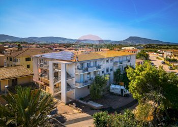 Edificio all\'aperto - Trilocale Via Giuseppe Parini
 
21, Valledoria - foto 1