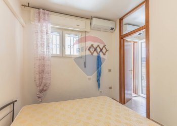 Camera / camera da letto - Trilocale Via Giuseppe Parini
 
21, Valledoria - foto 10