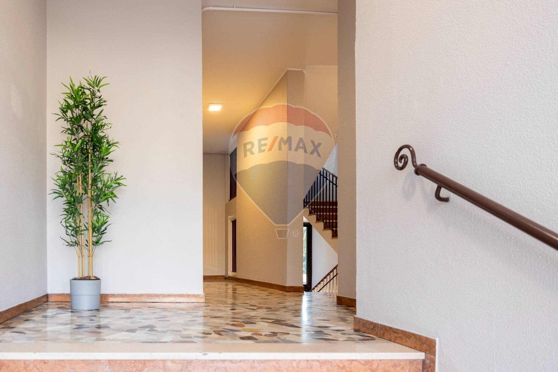 Ricezione / Lobby - Three-room apartment Via dante
 
6, Carnate - photo 3