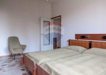 Camera / camera da letto - Trilocale Via dante
 
6, Carnate - foto 16