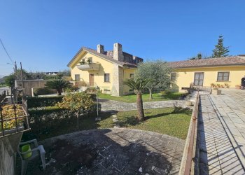 Foto 1 - Villa via matteotti, Pignataro Maggiore - foto 1