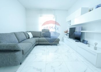 Soggiorno - Trilocale VIA MILANO
 
48, Cologno Monzese - foto 6