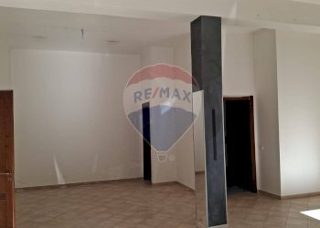 Stanza vuota - Commercial Premises via angio'
 
118, Bagheria - photo 6