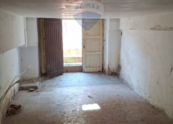 Stanza vuota - Commercial Premises via angio'
 
118, Bagheria - photo 8