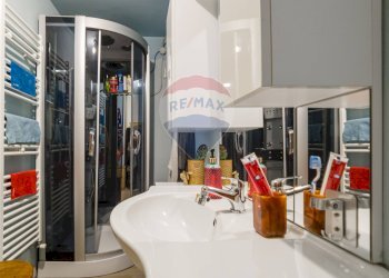 Bagno - Casa semi indipendente via gravè
 
4, Borgone Susa - foto 39