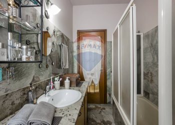 Bagno - Casa semi indipendente via gravè
 
4, Borgone Susa - foto 56