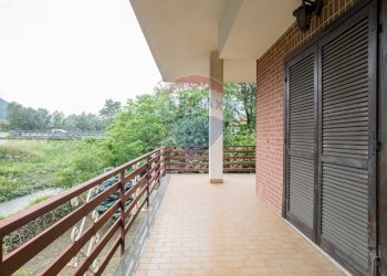 Terrazza - Casa semi indipendente via gravè
 
4, Borgone Susa - foto 82