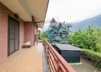 Balcone - Casa semi indipendente via gravè
 
4, Borgone Susa - foto 83