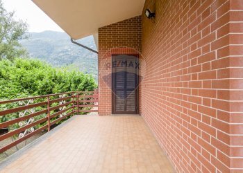 Terrazza - Casa semi indipendente via gravè
 
4, Borgone Susa - foto 86