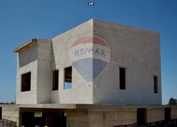 Edificio all\'aperto - Villa sr 82, Ragusa - foto 1