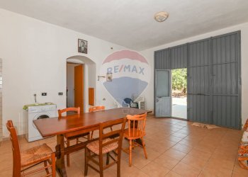 Sala da pranzo - Casa indipendente Contrada Pellegrino
 
70, Santa Croce Camerina - foto 6