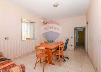 Sala da pranzo - Casa indipendente Contrada Pellegrino
 
70, Santa Croce Camerina - foto 10