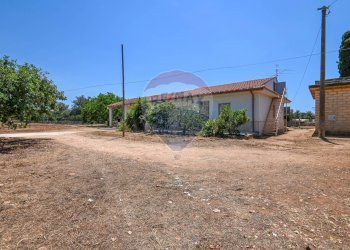 Casa all\'aperto - Casa indipendente Contrada Pellegrino
 
70, Santa Croce Camerina - foto 35